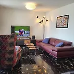 Torre Tessuti Apt-leonardo By Interhome 아파트 *