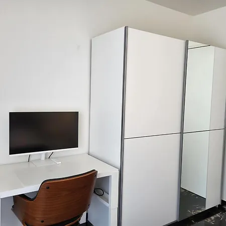 Torre Tessuti Apt-leonardo By Interhome