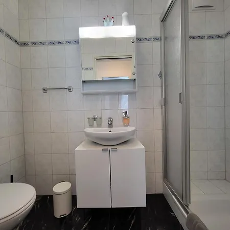 Torre Tessuti Apt-leonardo By Interhome Apartmán